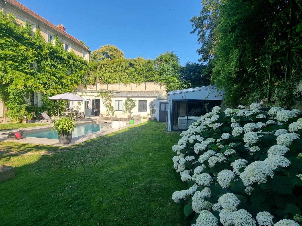 פונטנבלו Demeure Les Aiglons, Chambres D'Hotes & Spa מראה חיצוני תמונה